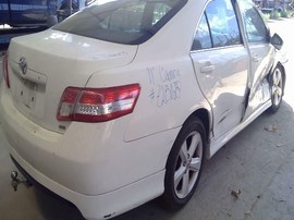 2011 TOYOTA CAMRY, WHITE, SE, 2.5L, AT,   Z25165